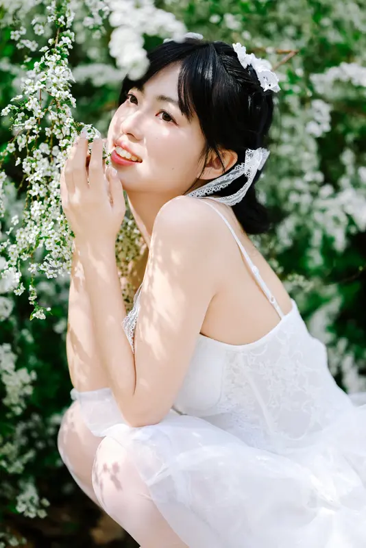 [YITUYU艺图语]2025.03.08 花季少女 小圆 - 艺图语